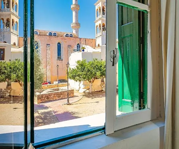 Ydragogeio Old Town * Chania (Crete)