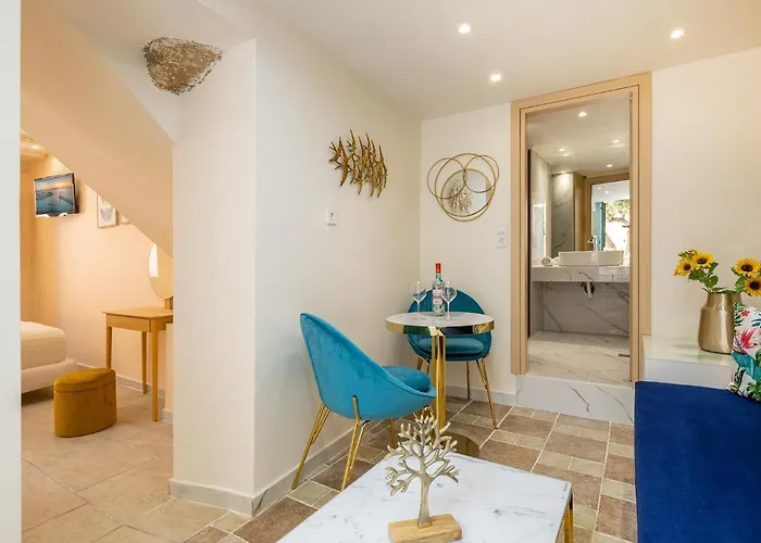 Ydragogeio Old Town * Chania (Crete)