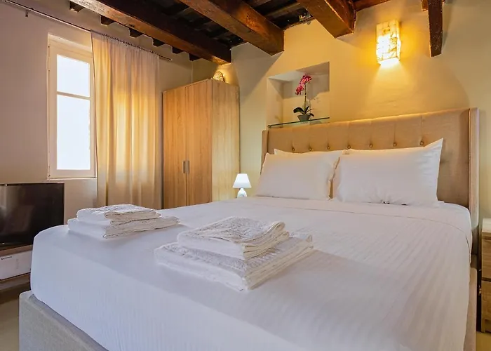 Apartament Ydragogeio Old Town